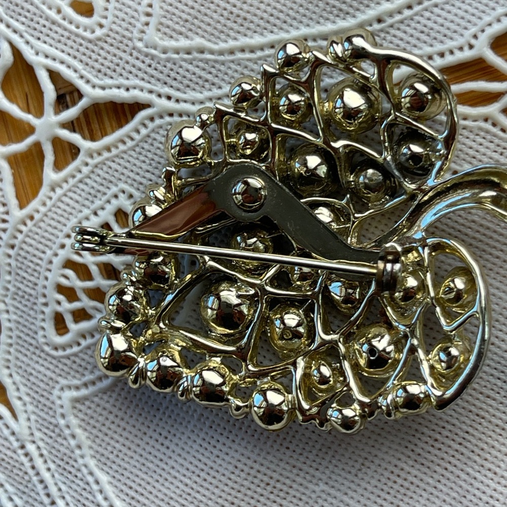 Beautiful vintage sparkly aurora borealis brooch with adjustable pin back - Picture 5 of 9